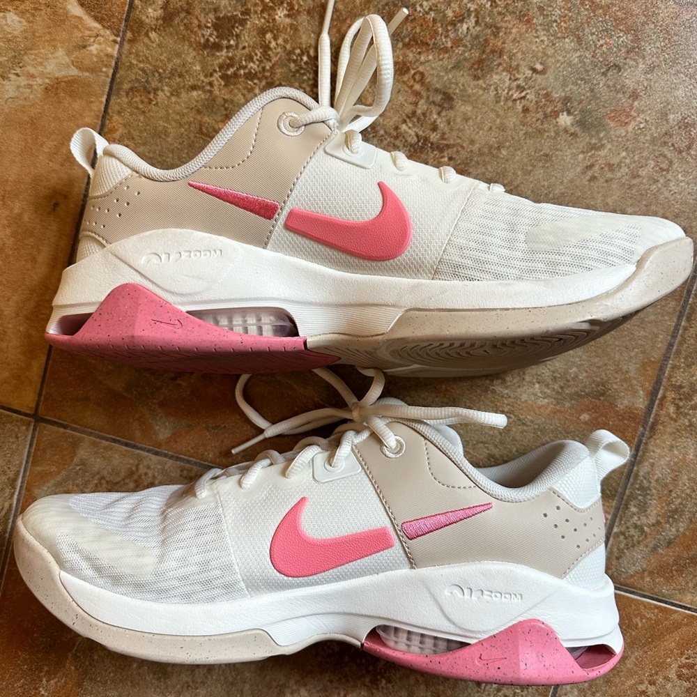 Nike Women's Cream and Pink Athletic Shoes